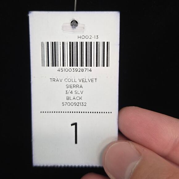 Chicos Traveler Black Sierra Velvet Sweater 1(M) Asymmetrical Hem Whimsigoth NWT - Picture 6 of 10